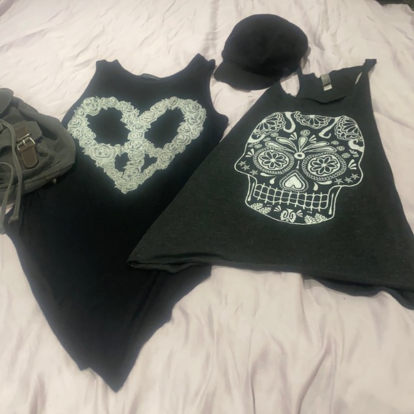 2/$30 - Boho Comfort Tanks Tops - Picture 1 of 2
